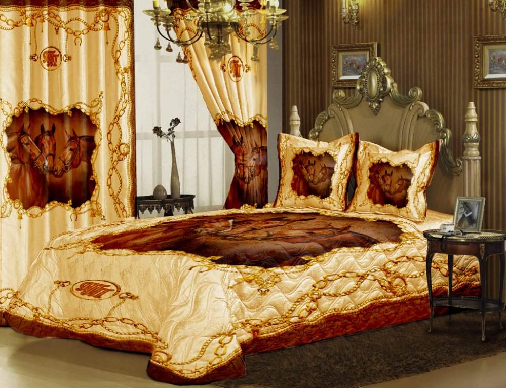 лошадь золотой